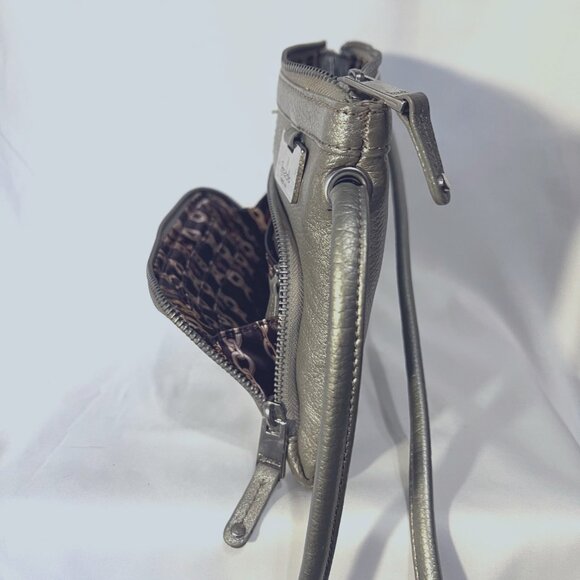 Tignaello Small Metallic Silver Pebble Leather Wallet Pocket Purse/Crossbody - Picture 4 of 16